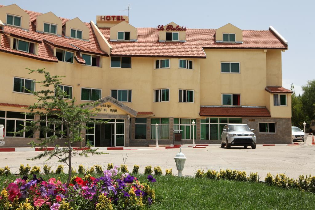 Hotel Relais Ras El Maa Ifrane  Exterior foto